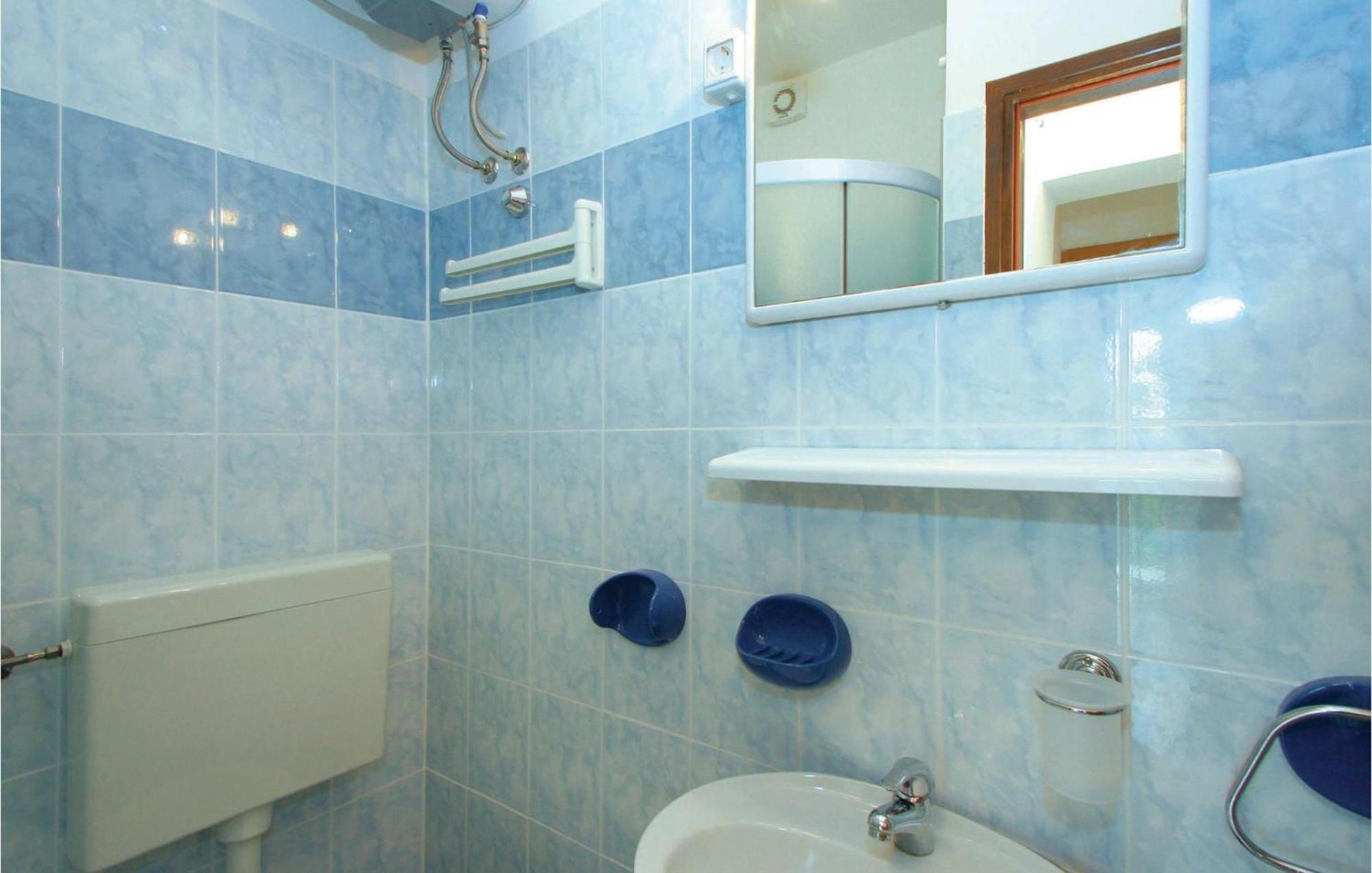 Nice Apartment In Jadranovo With Wifi Exterior photo